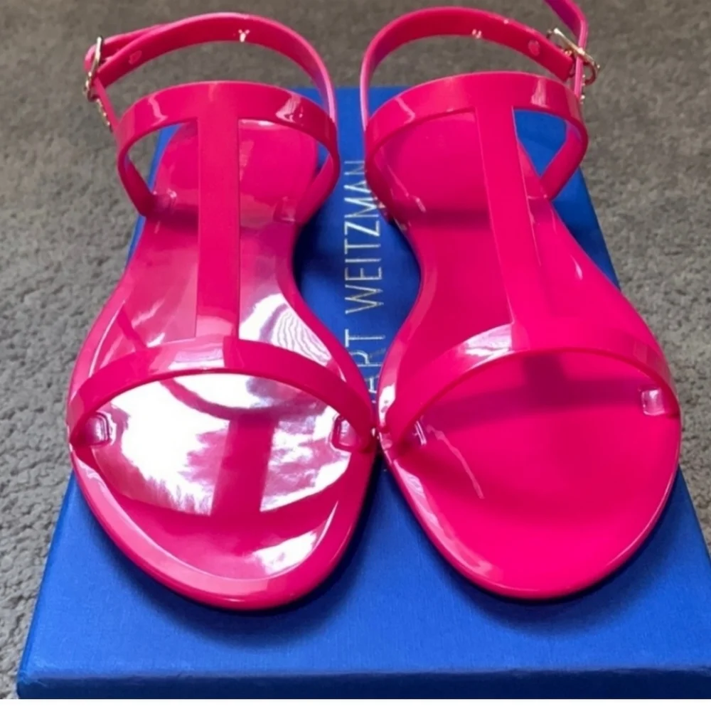 Stuart Weitzman Mellie Patent Sandals In Peonia PINK